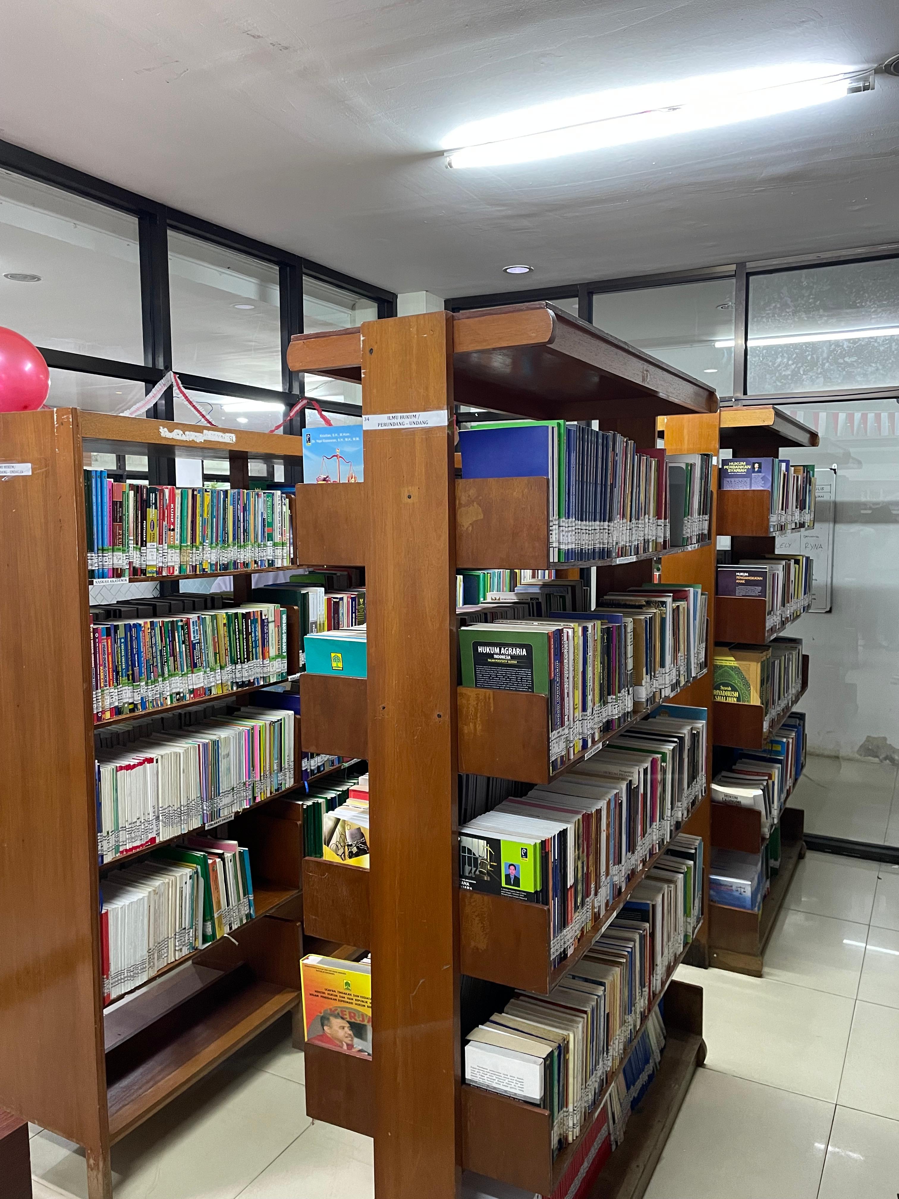 Gambar Perpustakaan 1